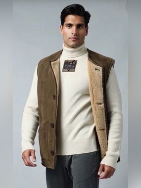 New VINTAGE Owen Barry Men's Tan Suede-Effect Button Vest